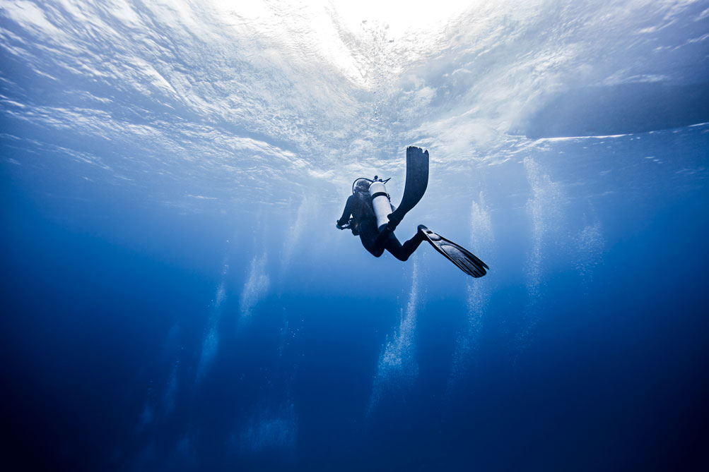 scuba-diver- jacques cousteau - scuba diving - scubly